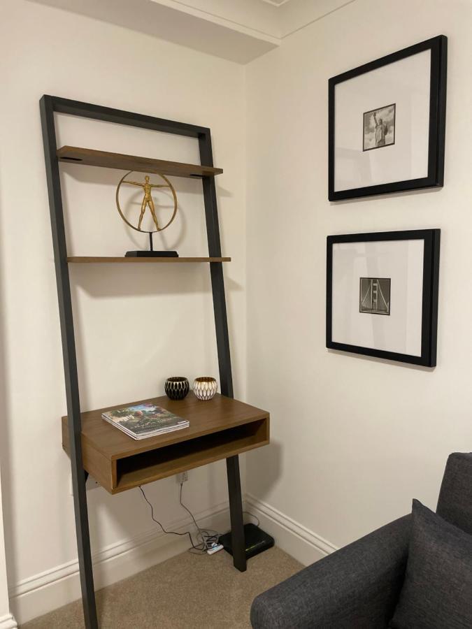 Studio Flat In The Heart Of St. Johns Wood Londra Esterno foto