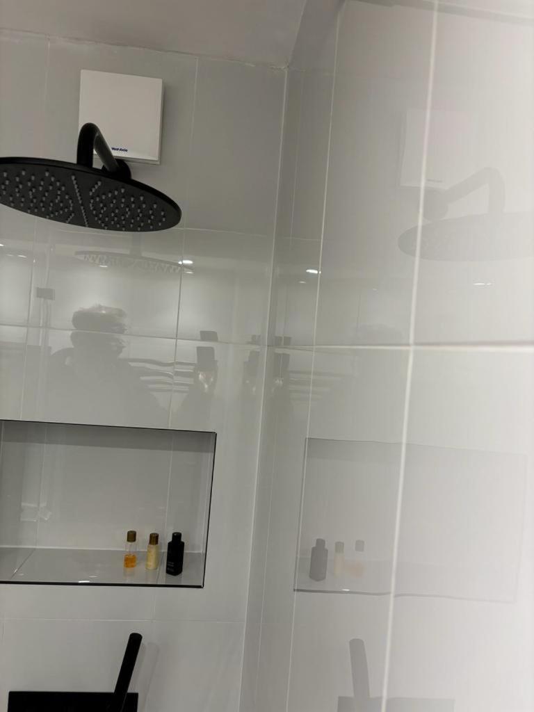 Studio Flat In The Heart Of St. Johns Wood Londra Esterno foto