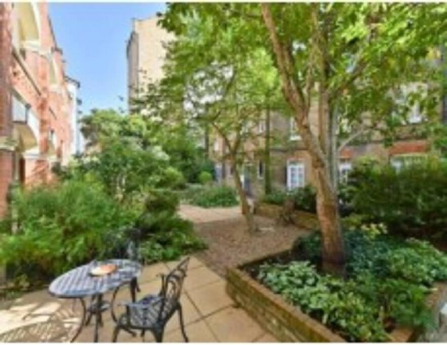 Studio Flat In The Heart Of St. Johns Wood Londra Esterno foto