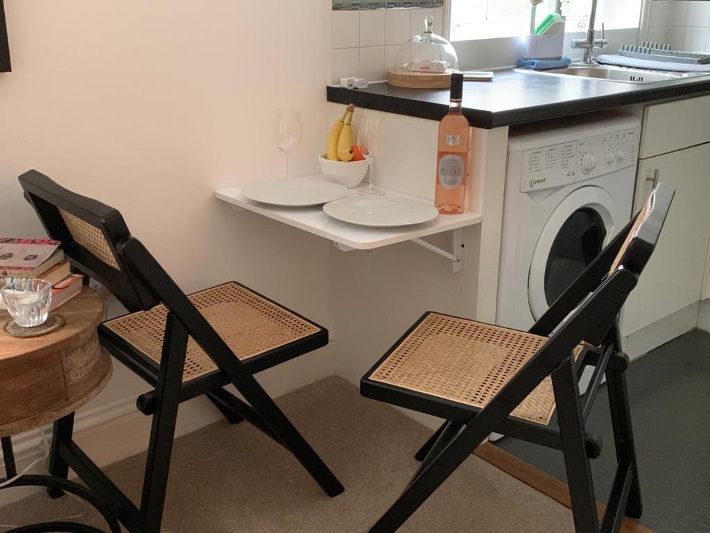 Studio Flat In The Heart Of St. Johns Wood Londra Esterno foto